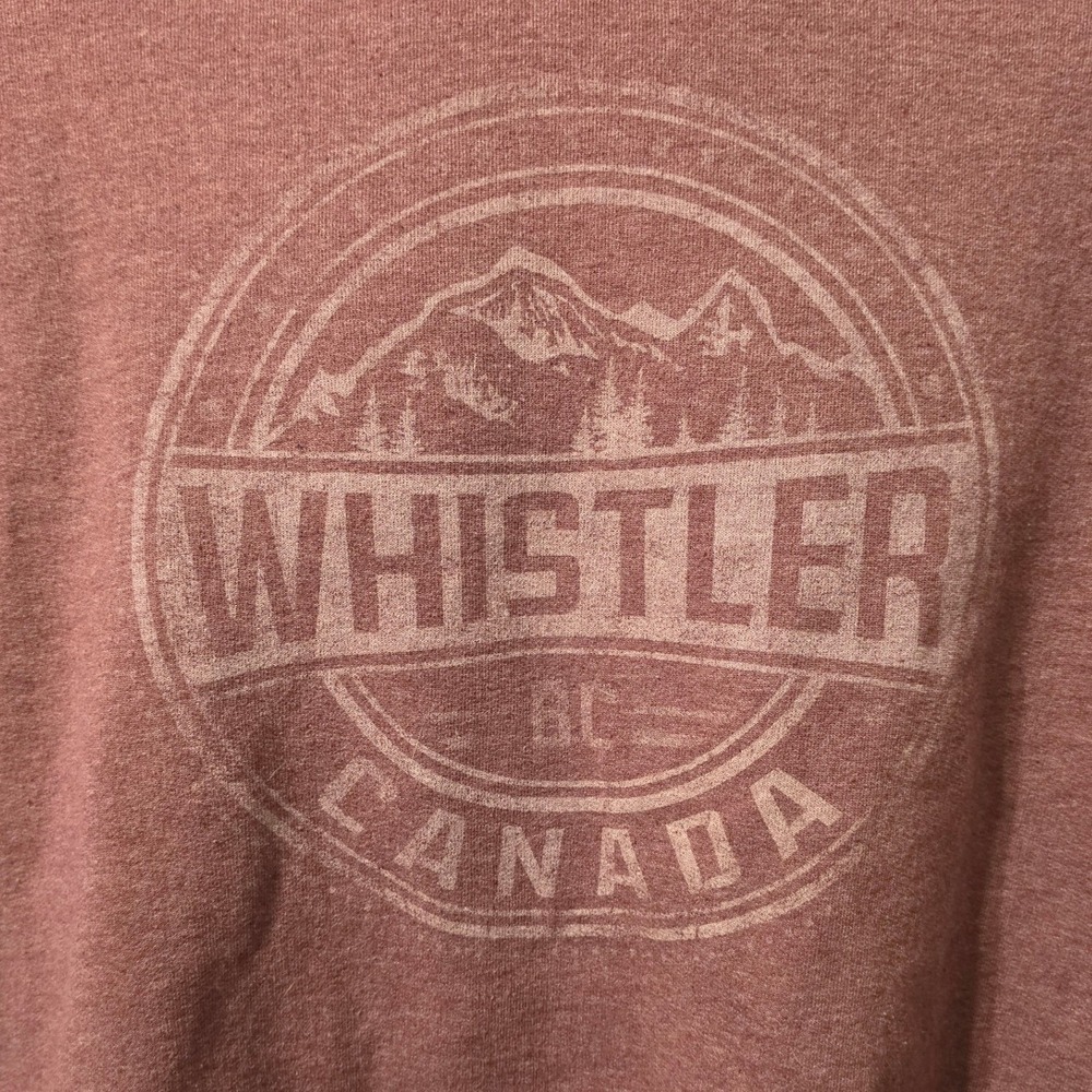 Gildan Whistler BC Canada Mountain Graphic Sweatshirt XL Maroon Heather Crewneck
